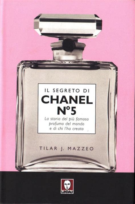 Chanel N°5: la storia del profumo di Coco 